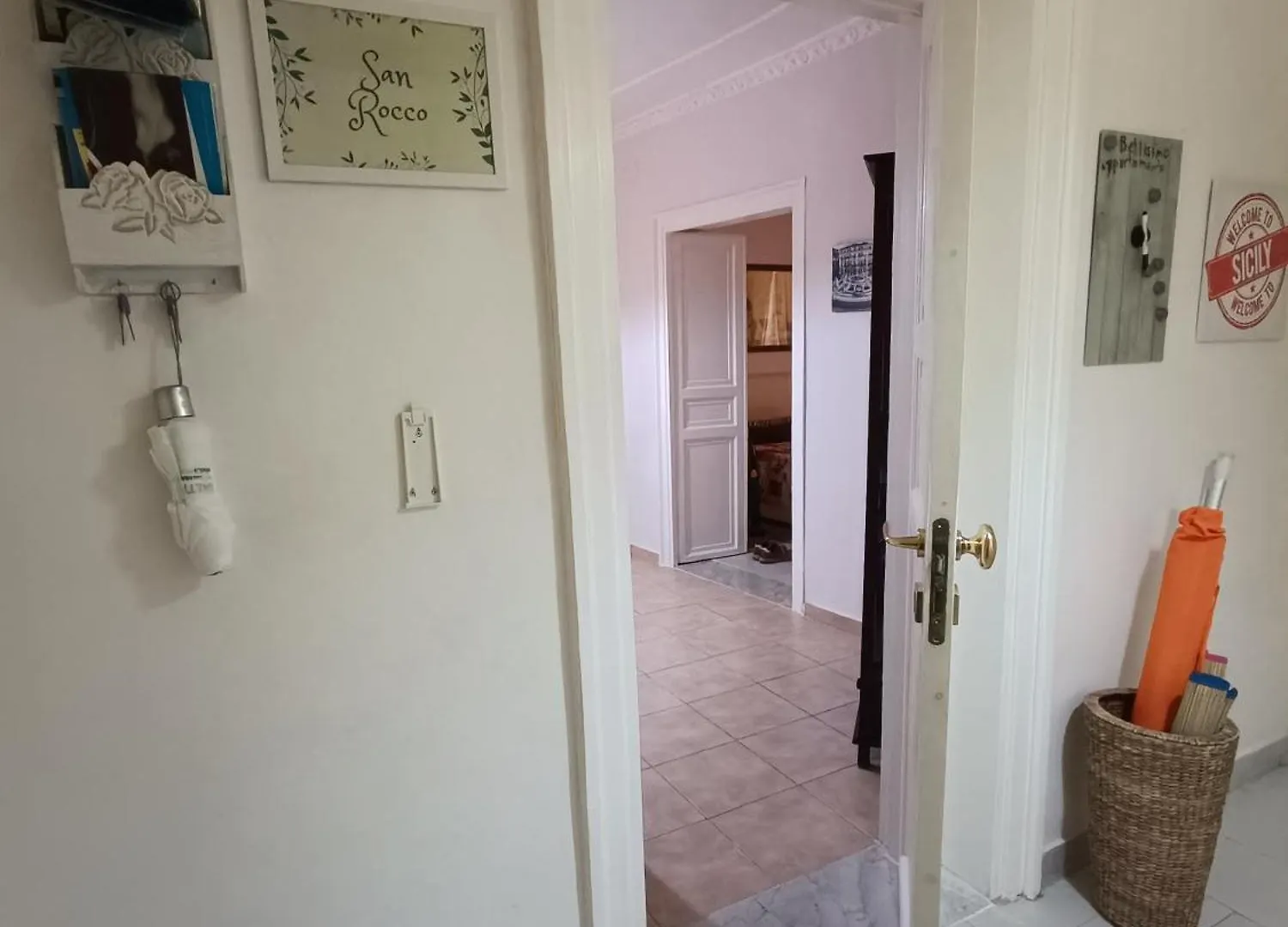 Apartment Trip Rooms 2 Palermo Italy